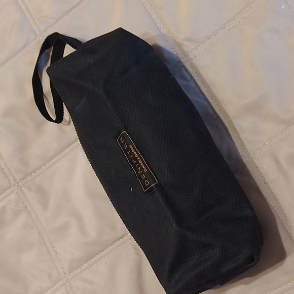Denifiter: Heavy Duty Waxed Canvas Zippered Bag - Picture 1 of 4